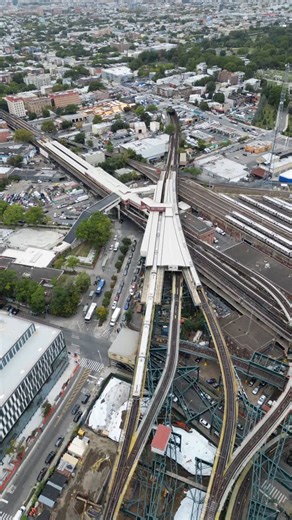 Nate Blake on Instagram: "Watch as a Rockaway Parkway bound (BMT) “L” train arrives at the Atlantic Avenue Station!."