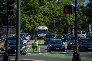 Riding a bike is an awesome way to get around campus and the city. It's great exercise and a lot of fun, especially while the weather is nice. — Before you take your first ride down Commonwealth Avenue, check out this video for some tips on how to use the many bike lanes around campus. 🚴‍♀️🚴‍♂️ | Boston University
