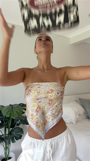 This hoodie 😍 Get yours at HoMies store! 📍296 Brunswick Street Fitzroy | Mambo