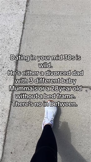Navigating Dating Challenges in Your 30s
