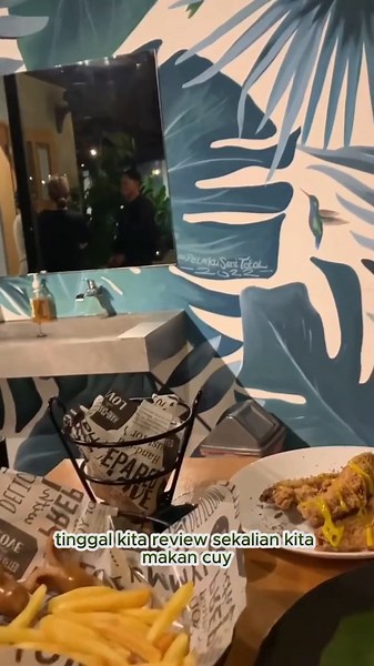 Kuwa Kuwi Cafe: Tempat Nongkrong Cozy di Rempoa