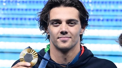 Thomas Ceccon è fidanzato? Cosa sappiamo e la sua scelta drastica: "Non c'è tempo"