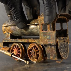 301K views · 8.5K reactions | Restoring This Live Steam Locomotive | S. Saint | Facebook