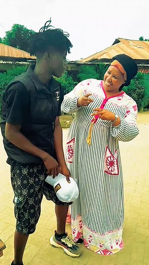 Pelzy Saroos' New Music Video Kiparare