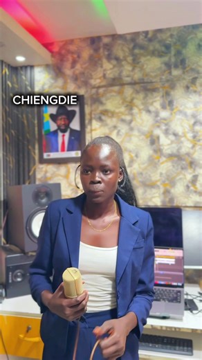 To the community and the entry music lovers, here is the upcoming music queen 👸 goes by names ACHEL NGONGDIT with the song titled: Chiengdie #thesoundthatmakeyoumoves #southsudantiktokers🇸🇸🇸🇸🇸🇸🇸🇸😍❤️😘🥰 #sunriserecords