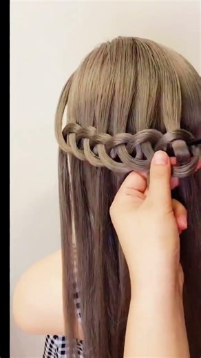 Master the Goddess Button Tie in 3 Easy Steps