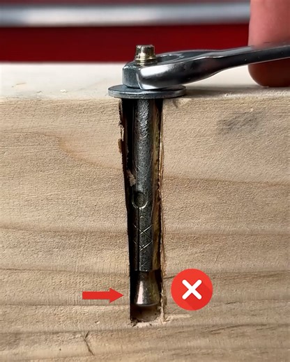 Anchor installation trick #lifehacks #lifehack #diy #diyfix #quickfix #quicksolution | HistoryLens