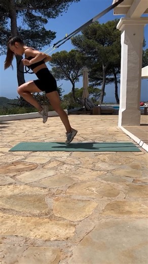 91K views · 1.1K reactions | your fave summer fling? 﫦 TRX leg + core circuit >>>  Suspended Lunge + knee strike  Suspended lunge jump  Sprinter Start lunge  Sprinter lunge jump  Teaser  Teaser w/ rotation  Ballerinas Details: 4 rounds // 6 reps (beginner), 8–10 reps (intermediate), 10–12 reps (advanced) | TRX Training | Facebook