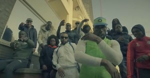 Mula B laat zich uit over LouiVos: "We zouden met z'n allen moeten proberen om hem te helpen"