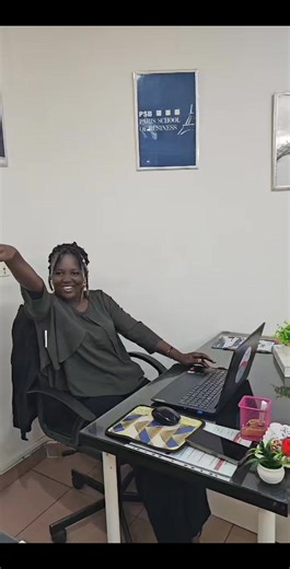 🤩La bonne humeur fait aussi partie du voyage ! Notre équipe vous accompagne pour concrétiser votre projet d’études en France : Admissions, logement, visa… tout est simplifié pour vous. 2026, c’est votre année ! 👊 📞 228 99 99 50 99 #togolais228🇹🇬 #france #etudeenfrance #campusfrance #funny #coaching #weekend #interfaceconseils #etudiant | Interface Conseils Togo