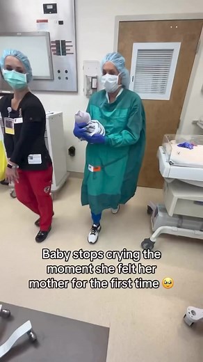 This video shows how powerful love and connection calm our nervous system and help to regulate us from day one! So many modern mental health issues arise because of dysregulated nervous systems (depression, anxiety, insomnia). Making sure to have love and connection in your life is one of the most key ways to calm down your system. Here are some others that you can try right away:🧘 Meditate🏃‍♂️ Movement😴 Consistent Sleep☀️ Sunshine (esp in the morning)🍃 Nature🚿 Cold shower🎤 Singing or laug