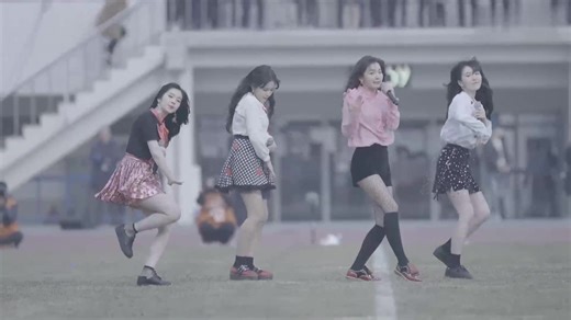 Redvelvet最真实的直拍，无灯光无特效，就有点风