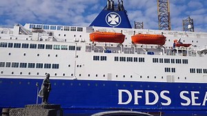6.4K views · 268 reactions | De aankomst van KING Seaways in IJmuiden, het blijft een mooi gezicht :-) | DFDS Nederland | Facebook
