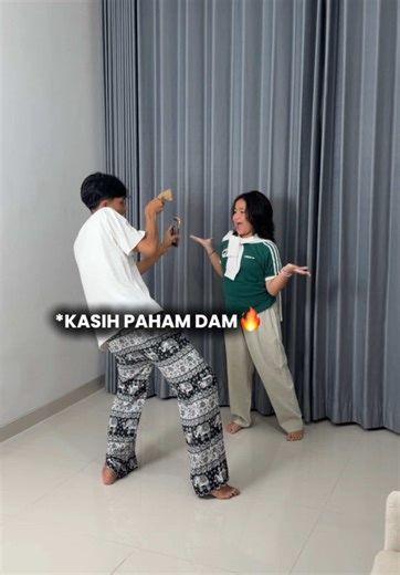 besok pake palu biar rusak hpnya🗿hasilnya cek akun @maura(adiknyasyifa) #syifdam #fyp #hiburan