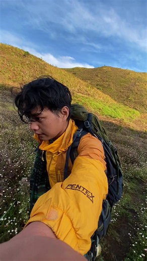 Exploring Gunung Prau: A Perfect Hiking Destination