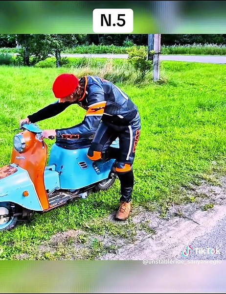 Motorcycle Pursuit: High-Speed Adventure