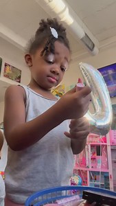 Jenny Pooh 🧠 on Instagram: "#thismoment Galaxy ⭐️ POV : ladies do NOT forget (lipliner is NOT for your lips… it’s for your eyebrows” … duhhhhh) Always give thanks … always 👸🏾🛸🤍🧠🎨⭐️💅🏾"