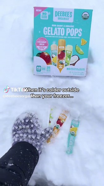 Snow day = nature’s freezer ❄️ #snowstorm #freezies #icepops