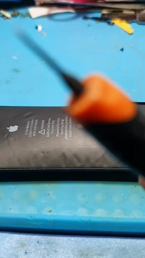 How to Deflate an Inflated Battery: Step-by-Step Guide