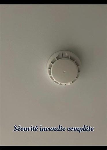 🔒 𝑨𝒗𝒆𝒄 𝑮𝒆𝒏𝒆𝒓𝒂𝒍 𝑺𝒆𝒄𝒖𝒓𝒊𝒕𝒚, 𝒗𝒐𝒕𝒓𝒆 𝒔𝒆́𝒄𝒖𝒓𝒊𝒕𝒆́ 𝒏’𝒆𝒔𝒕 𝒑𝒍𝒖𝒔 𝒖𝒏 𝒉𝒂𝒔𝒂𝒓𝒅... 𝒄’𝒆𝒔𝒕 𝒖𝒏𝒆 𝒈𝒂𝒓𝒂𝒏𝒕𝒊𝒆. ✅ 👷‍♂️ 𝐼𝑛𝑠𝑡𝑎𝑙𝑙𝑎𝑡𝑖𝑜𝑛 𝑝𝑟𝑜𝑓𝑒𝑠𝑠𝑖𝑜𝑛𝑛𝑒𝑙𝑙𝑒, ⚙️ 𝑡𝑒𝑐ℎ𝑛𝑜𝑙𝑜𝑔𝑖𝑒 𝑑𝑒 𝑝𝑜𝑖𝑛𝑡𝑒 𝑒𝑡 🔐 𝑝𝑟𝑜𝑡𝑒𝑐𝑡𝑖𝑜𝑛 𝑠𝑢𝑟 𝑚𝑒𝑠𝑢𝑟𝑒 ✨ 𝑩𝒊𝒆𝒏𝒗𝒆𝒏𝒖𝒆 𝒅𝒂𝒏𝒔 𝒍’𝒖𝒏𝒊𝒗𝒆𝒓𝒔 𝒅𝒆 𝒍𝒂 𝒔𝒆́𝒄𝒖𝒓𝒊𝒕𝒆́ 𝒊𝒏𝒕𝒆𝒍𝒍𝒊𝒈𝒆𝒏𝒕𝒆 #generalsecurity #security #Alarme #CaméraSurveillance #TechnologieSécurité #TranquillitéDE