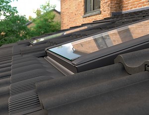 VELUX GBL MK04 S10G03 Low Pitch 10° Roof Window Package Including Flas