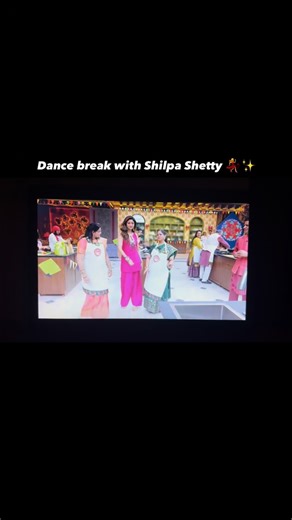 MasterChef Deepali's kitchen on Instagram: "When cooking turned into a dance moment with Shilpa Shetty 💃✨ Don’t forget to watch MasterChef India only on @sonytvofficial @sonylivindia From Monday-Friday at 9PM #masterchef #masterchefindia #sony #sonyentertainmenttelevision #shilpashetty"