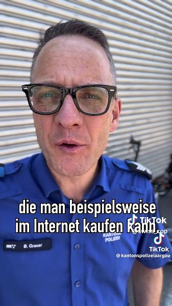 Was gilt eigentlich bei E-Scooter? Schau das Video an… #escooter #gesetz #polizei #schweiz #strasse #jugend