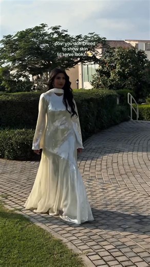 The Style Vault on Instagram: "Retro chic ✨"