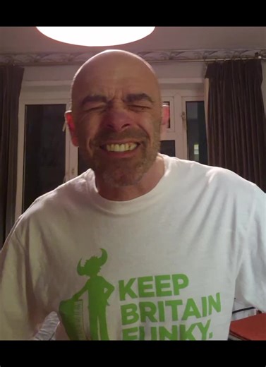 Exploring 'Cosmic Girl' by Jamiroquai: A Funky Classic