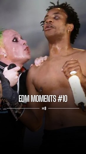 House Music US on Instagram: "The Prodigy tearing through Breathe at Phoenix Festival 1996. Pure, unfiltered chaos from the height of their rave-punk revolution. This was the Main Stage in ’96, when the band were at their most explosive: Keith Flint prowling the crowd with that feral energy, Maxim commanding every inch of the stage, and Liam Howlett driving it all with blistering breakbeats and snarling synths. It’s the era when The Prodigy blurred the lines between electronic music, rock, and r