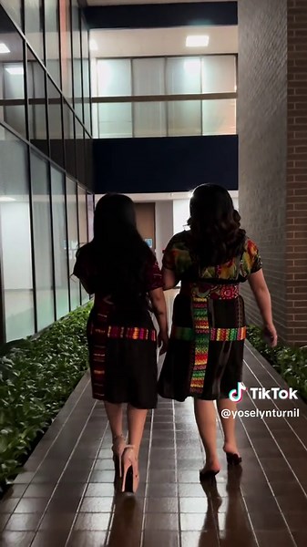 Bendita seamos las mujeres - orgullo chapín y trajes típicos