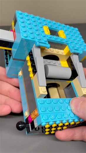 Building a LEGO Pokémon set - Venusaur bag 9 🍃