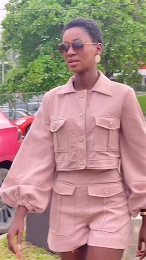 Alerte 🚨 Alerte 🚨 Marlène Kouassi, Miss Côte d’Ivoire 🇨🇮 2022 se révèle plus déterminée que jamais a vivre son deuxième mandat . Quelle flow 🤩🤩🤩🤩🤩🤩🤩🤩🤩🤩🤩🤩 On adore 🥰? | Buzz2miss