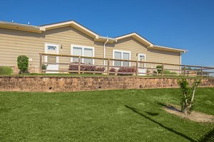 Coastal Breeze - 14001 Three Rivers Rd Gulfport, MS 39503 | Apartments.com