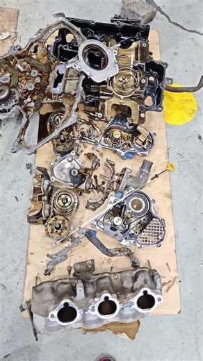 Nissan Altima #Engine Overhauling #shortvideo #mechanicstvvlogs