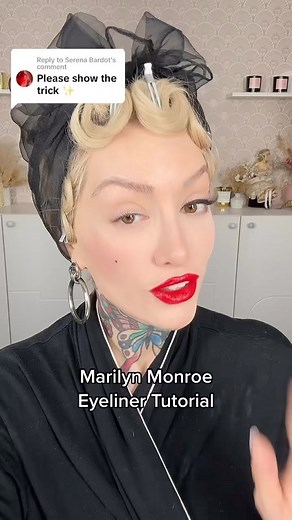 Erin Parsons on Instagram: "In-depth Marilyn Monroe Eyeliner Tutorial  @maybelline Tattoo Studio Pencil in Bold Brown @mondastudio 747M Lashes"