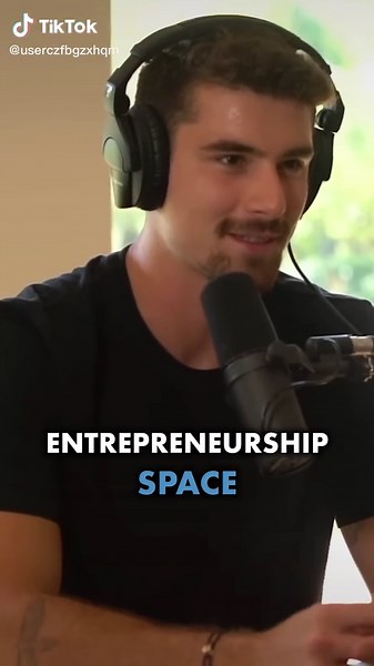 Engaging Podcast Insights on Entrepreneurship