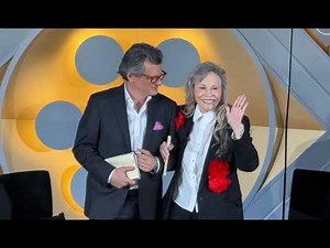 Faye Dunaway talks about Network with Ben Mankiewicz