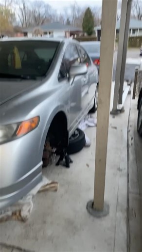 8th gen Civic Subframe removed for new steering rack 🤩 #honda #mechanic #viral #shorts