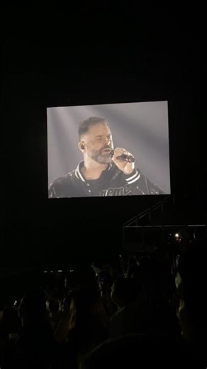 FIVE Invincible Live in London 11/11/2025 🇷🇺 was here #keeponmovingtour #fivetourkeeponmoving