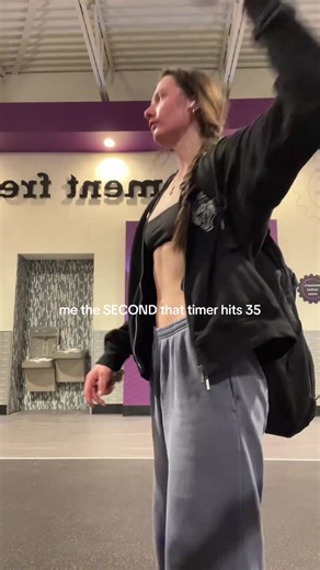 my lawwwwd cardio was hard today 😫😗 trying to slowlyyyy bring my endurance back up 🫣😬🙂‍↕️ kinda crazy how long five extra minutes feels been lowkey enjoying my shortened cardio a bit too much i fear 😗🫣 #gymgirlies #fyp #gymmotivation #stairmasterworkout #cardioworkout