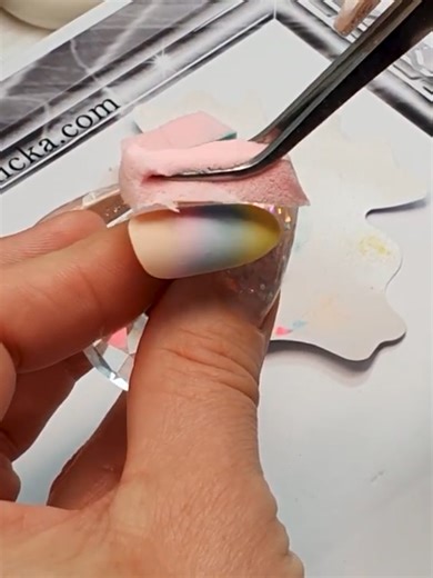 Achieve an amazing color blend with angled sponge blending technique#dorotapalicka #nailsart #nailtutorial #nailsartvideos #ombre