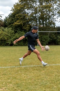 173K views · 5.3K reactions | Going into coach mode for this spiral kick tutorial. It’s one of my all-time favourite kicks and here I teach you my key tips and pointers on how to perfect it. Give it a go, share it and tag me in your videos  | Dan Carter | Facebook
