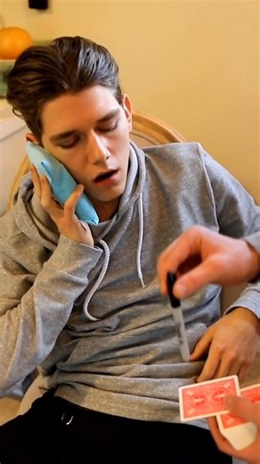 That magic trick sent me into another dimension #wisdomteeth #removal #fyp | Devan Key