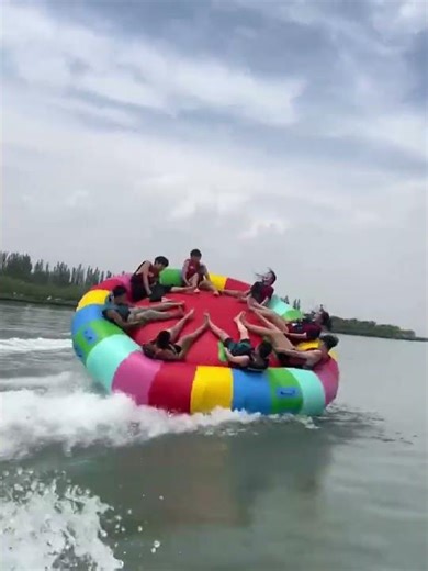 Inflatable UFO Water Spinner: The Hottest Summer Pool Toy | Fully Customizable Size & Color