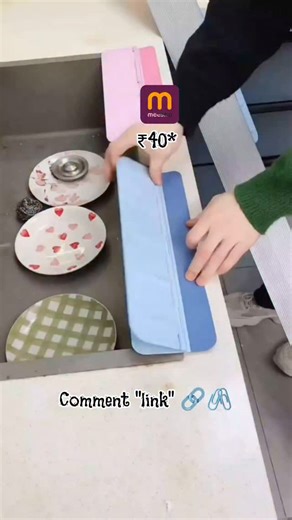 Anas Gadget Review on Instagram: "Comment Link 🔗🖇️Foldable Sink Splash Guard @anasgadgetreview"