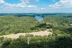 Farm and Ranch Homes, Acreage for sale East Texas