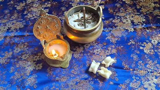 The art of divination is probably as old as mankind itself. Since ancient times, there has been a desire to know more than what our eyes can see. To know the hidden reasons behind certain events, to ask advice from powers more knowledgeable than ourselves and to catch a glimpse of what lies ahead of us. Methods to consult with the gods and spirits and to translate their messages into understandable information vary from time to time and from tradition to tradition. Among the oldest known methods