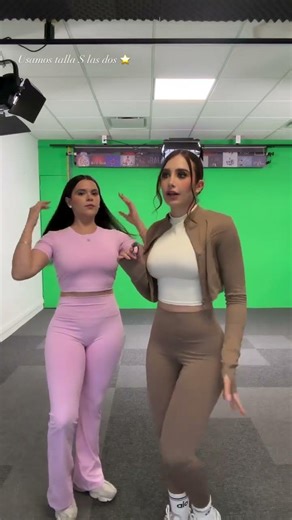 Pura perfección en un solo video Marifer Crack y Leslie pecas