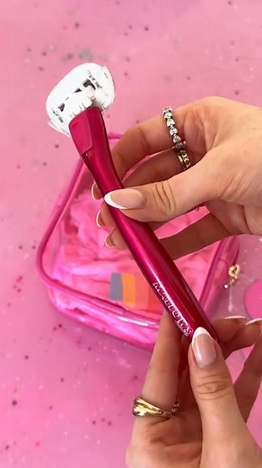 3-in-1 magic: cleanse, shave hydrate. No more dry foam. No more razor burn. No more boring shave routines 🚫 | Mallows Beauty